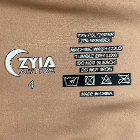 Zyia Gold Leopard Light n Tight 7/8 Leggings Size 4 - Picture 7 of 7